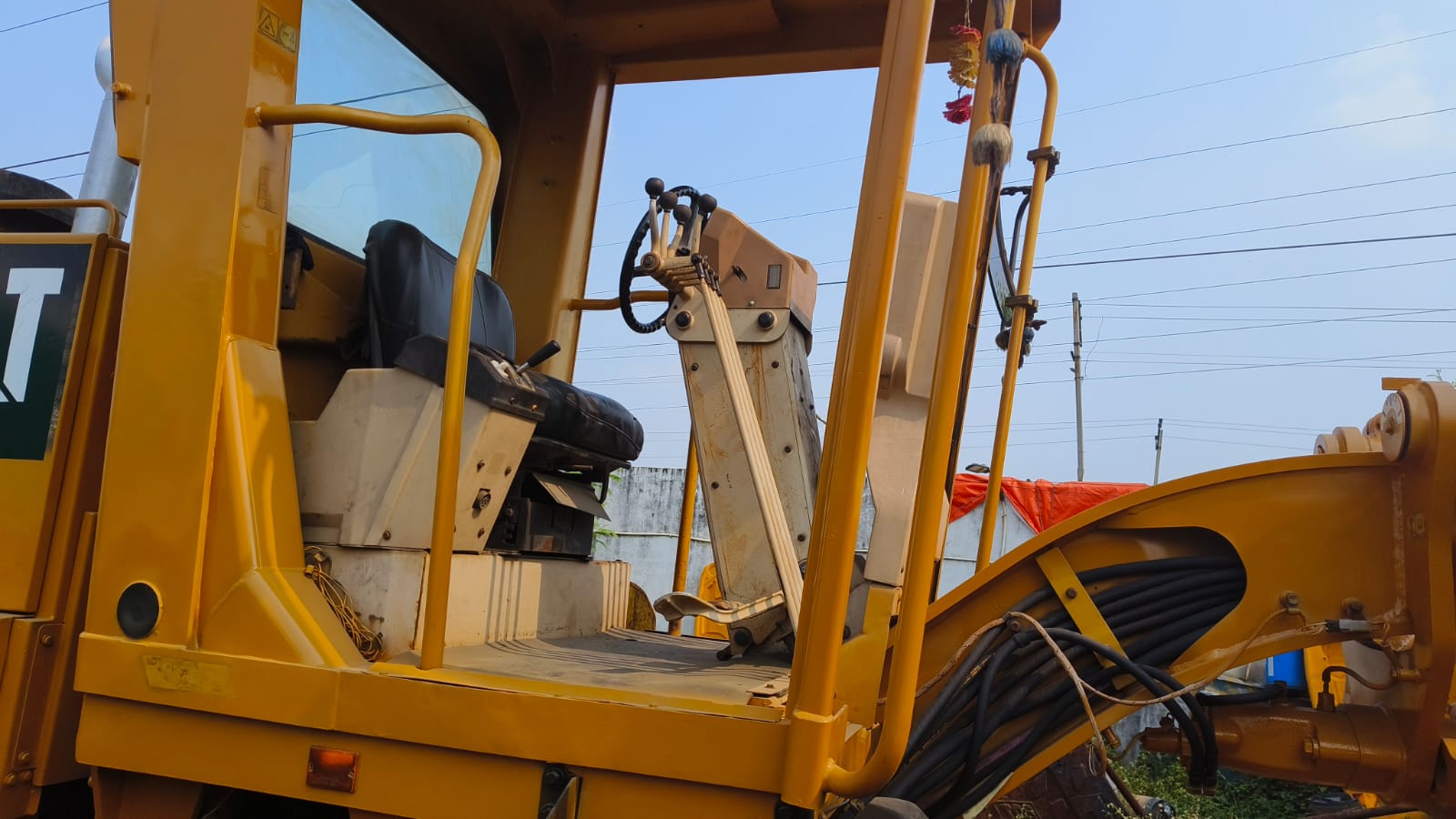 CATERPILLAR 120K2 GRADER