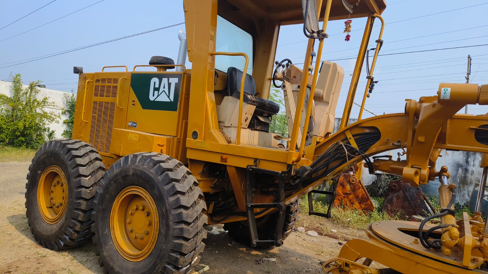 CATERPILLAR 120K2 GRADER