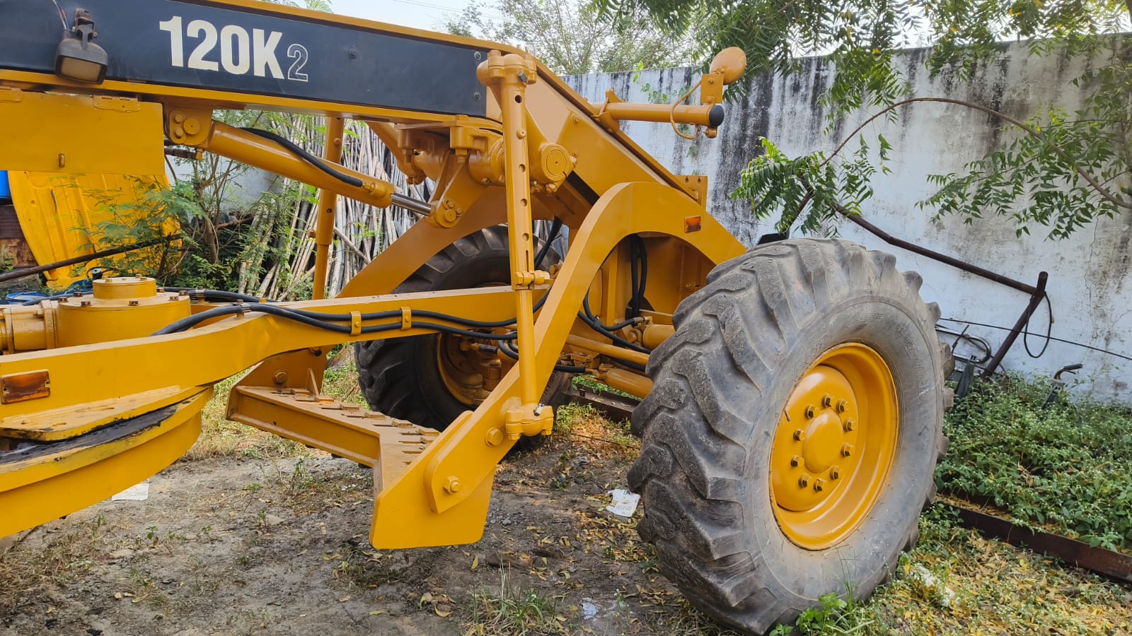 CATERPILLAR 120K2 GRADER