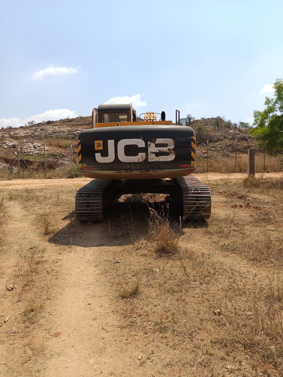 JCB 215LC EXCAVATOR