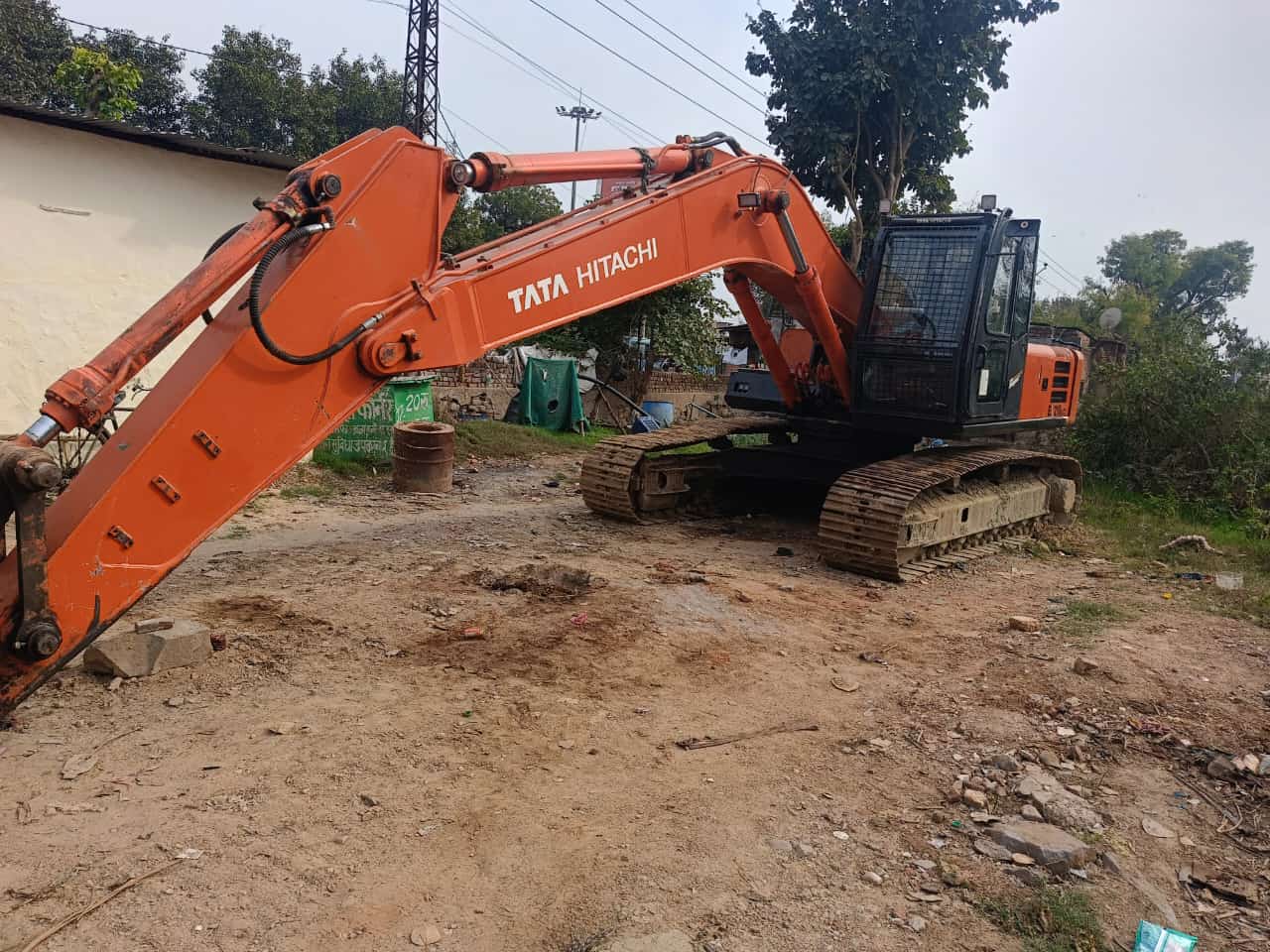 HITACHI EX210LC EXCAVATOR