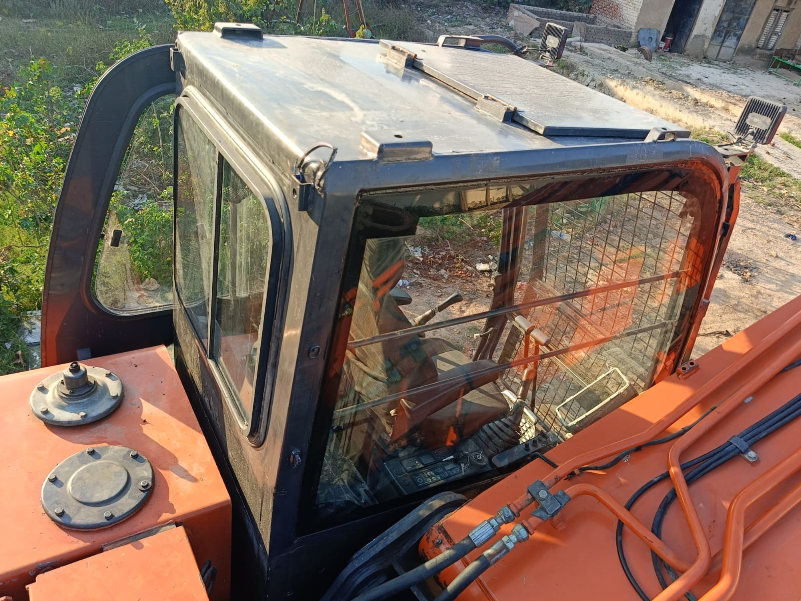 HITACHI EX210LC EXCAVATOR