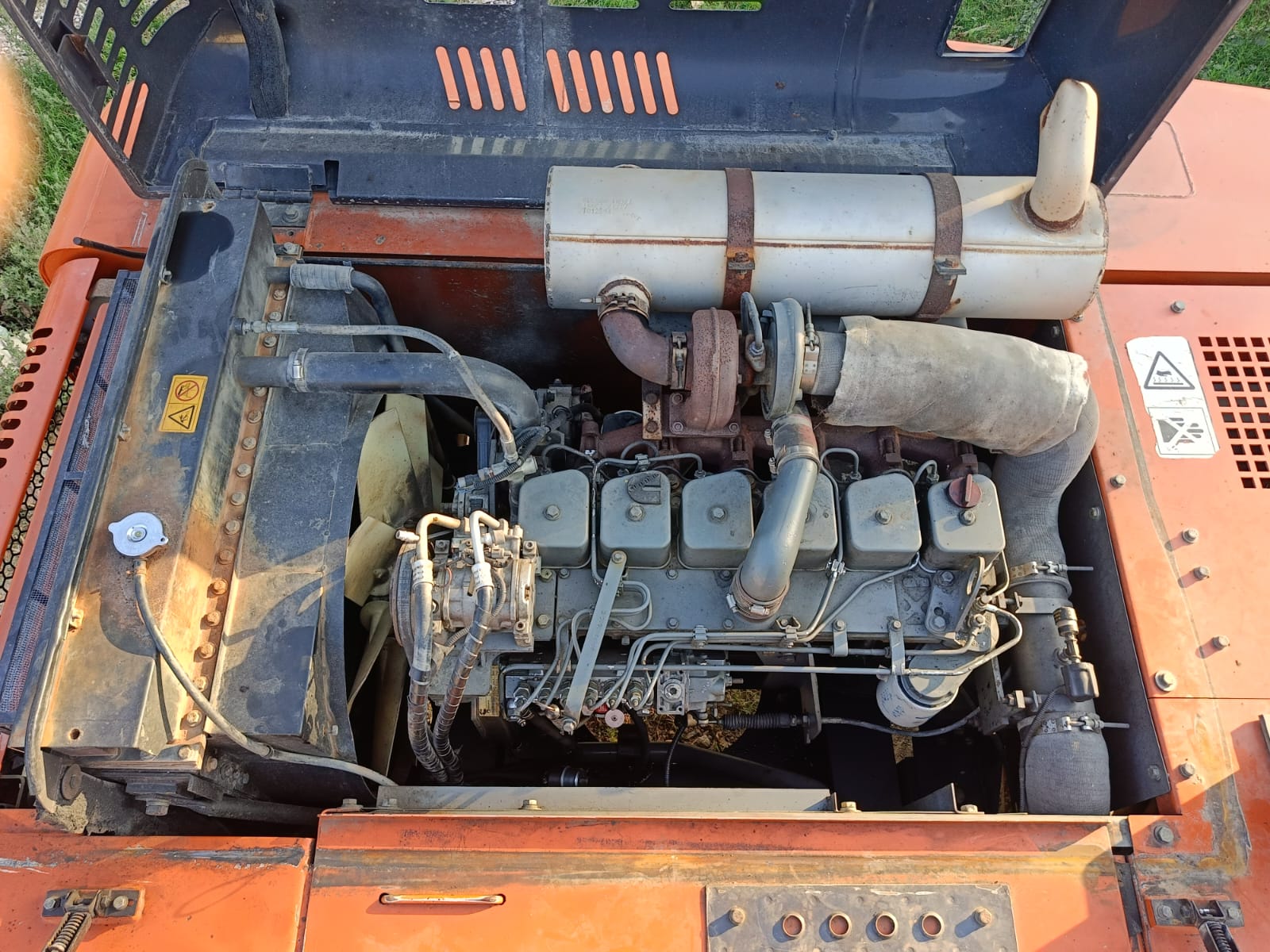 HITACHI EX210LC EXCAVATOR