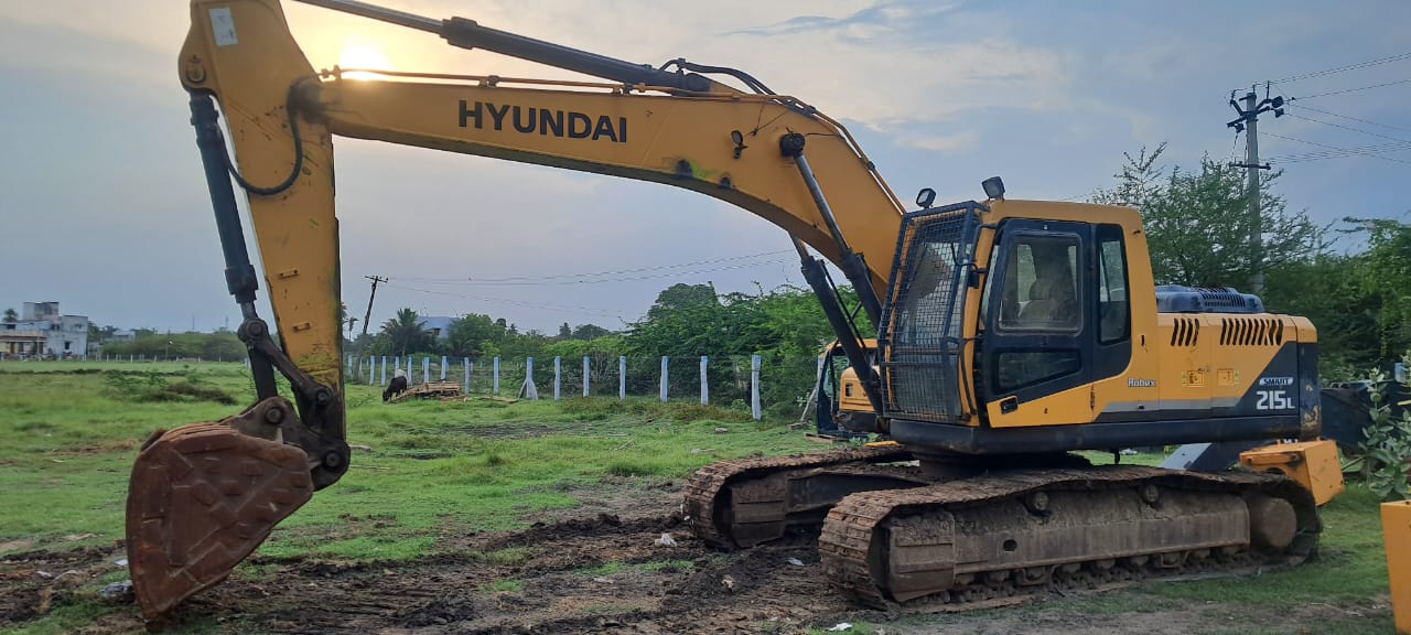 HYUNDAI R215L SMART EXCAVATOR