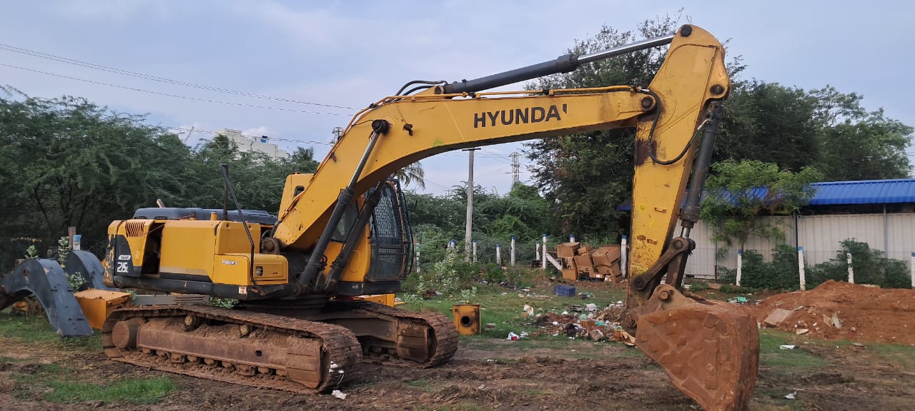 HYUNDAI R215L SMART EXCAVATOR