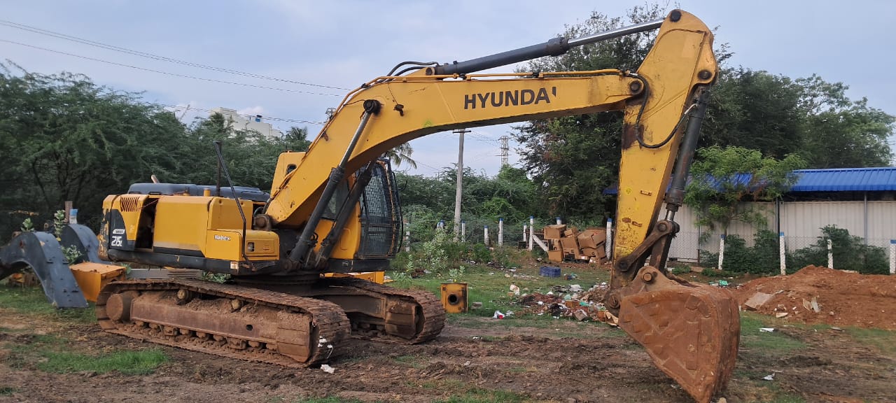 HYUNDAI R215L SMART EXCAVATOR