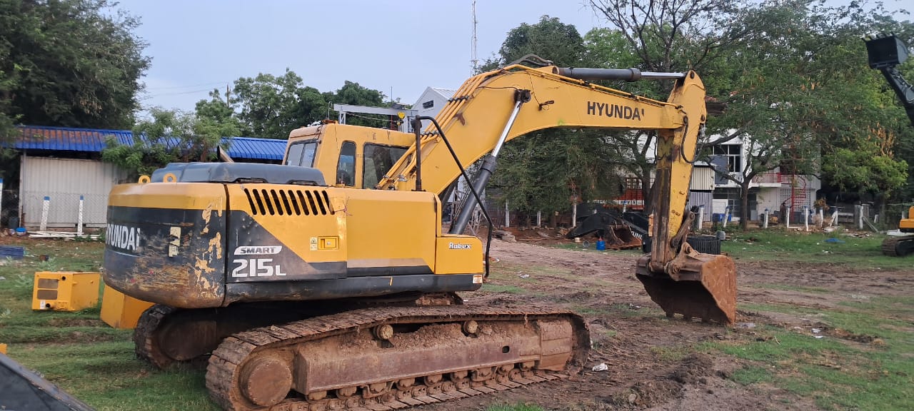 HYUNDAI R215L SMART EXCAVATOR